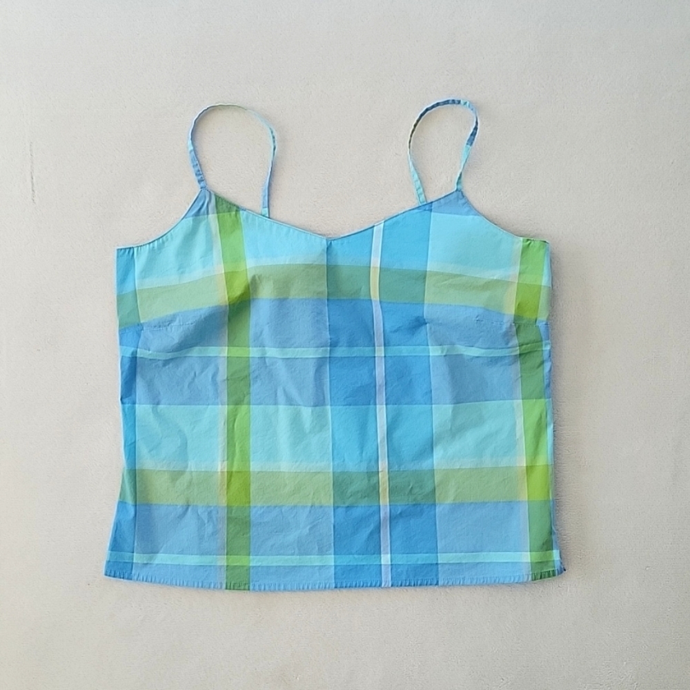 M Old Navy cropped top